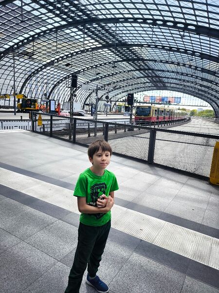File:Kids Berlin Flexible 01.jpg